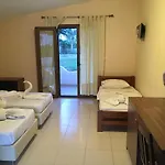 Vontzos Hotel 2*