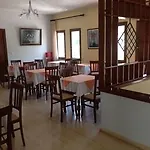 Vontzos Hotel