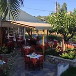 Vontzos Hotel Achladies (Skiathos)