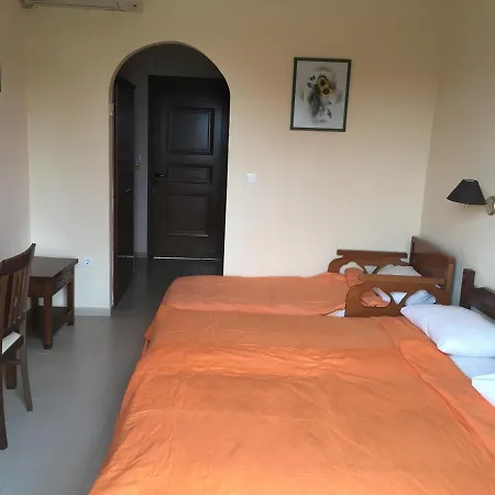 Hotel Vontzos 2*