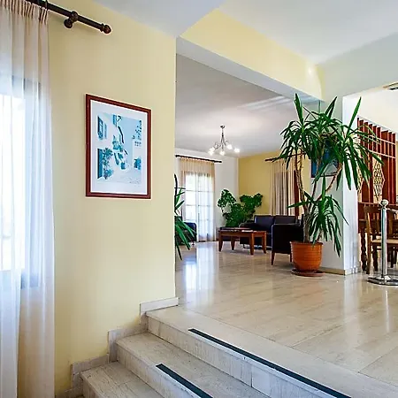 Hotel Vontzos