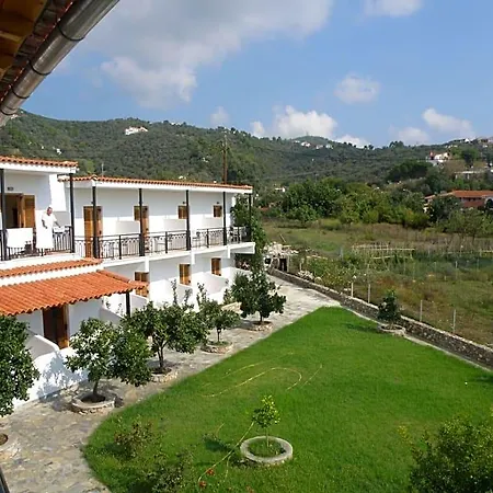 Hotel Vontzos 2*