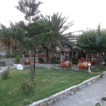 Vontzos Hotel