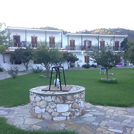 Vontzos Hotel