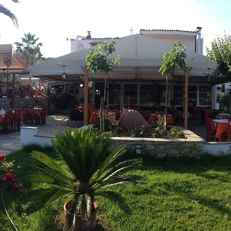 Hotel Vontzos 2*