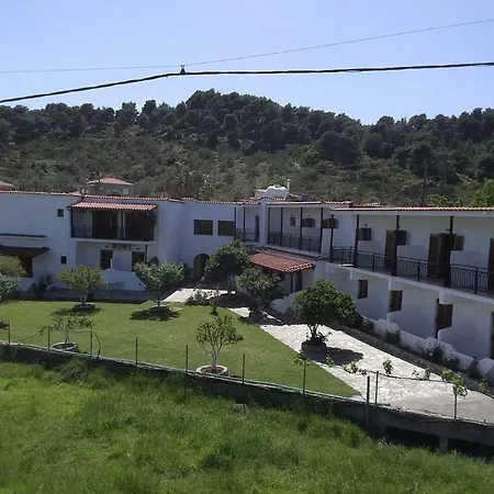 Vontzos Hotel
