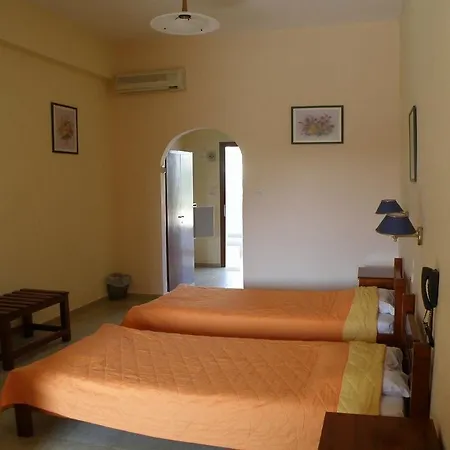 Hotel Vontzos 2*